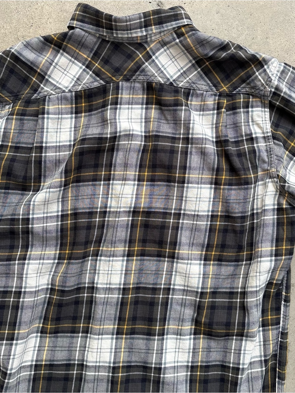 Filson Button Down Flannel Men's Large Olive Navy Cream 100% Cotton - Picture 4 of 6